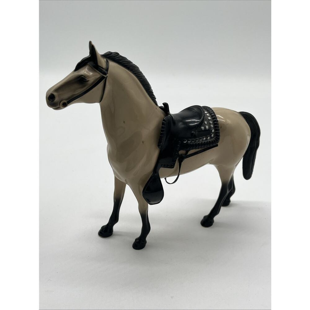 Vintage Hartland Plastic Horse Beige Black Saddle Western Model Figurine